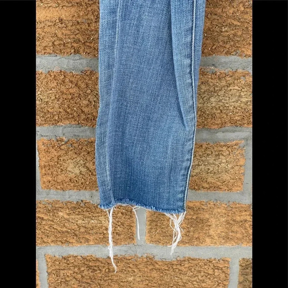 L'Agence El Matador French Slim Mid-Rise Jeans in Dry Ice sz 25 - Picture 8 of 12